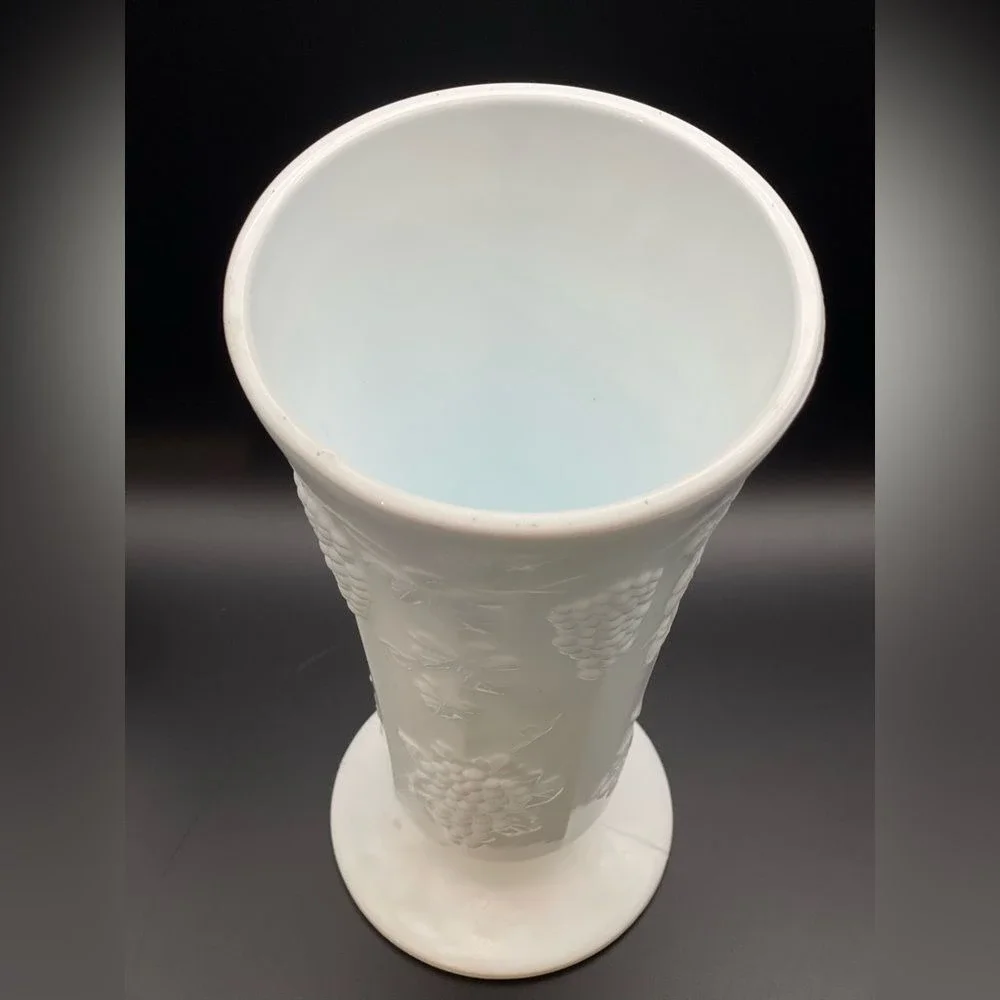 Westmoreland Milk Glass‎ Paneled Grape Footed Vase Vintage White 9 Inch